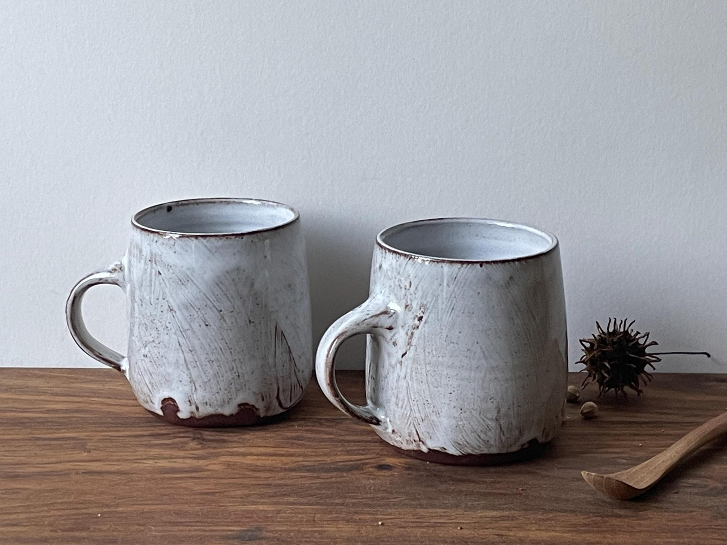 Hakeme White Mug