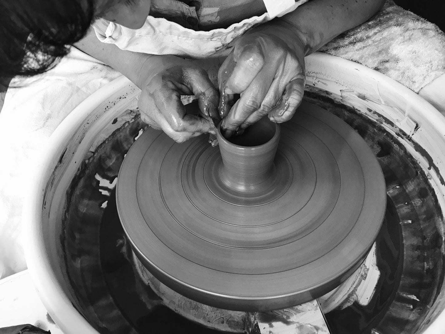 Private 1–2–1 Pottery Course: 4-Week Beginner Wheel Throwing